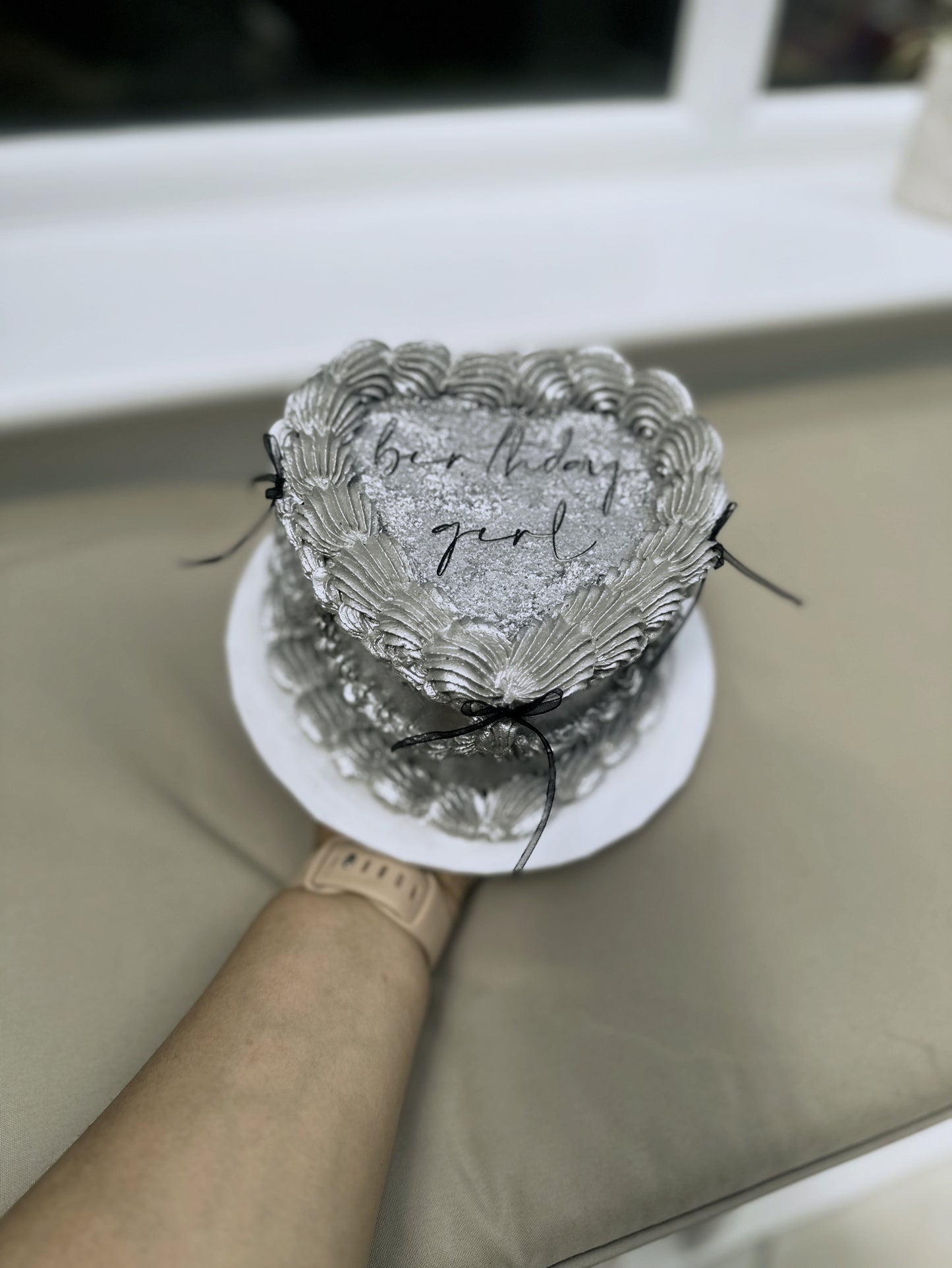 Glitter Chrome heart cake